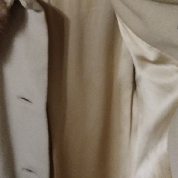 Vintage womans camel hair coat with fur collar - Picture 4 of 6